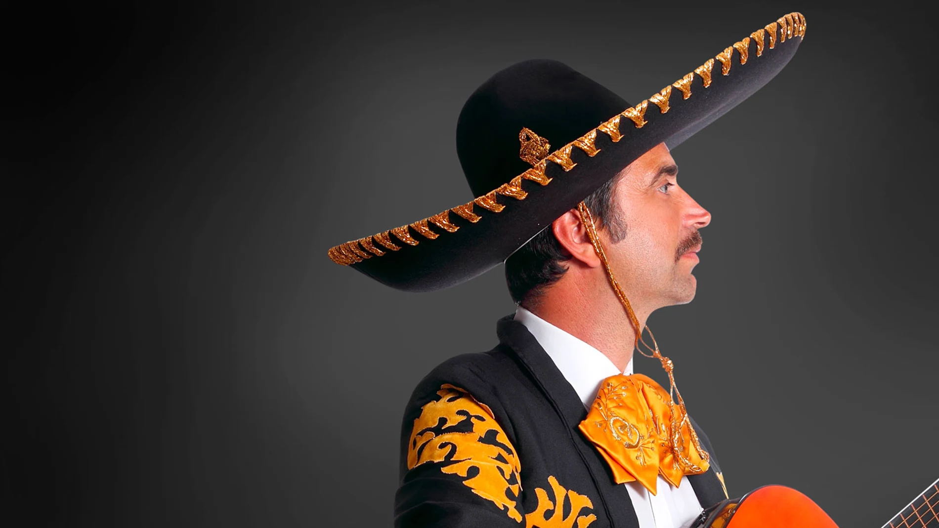 Un mariachi Un mariachi