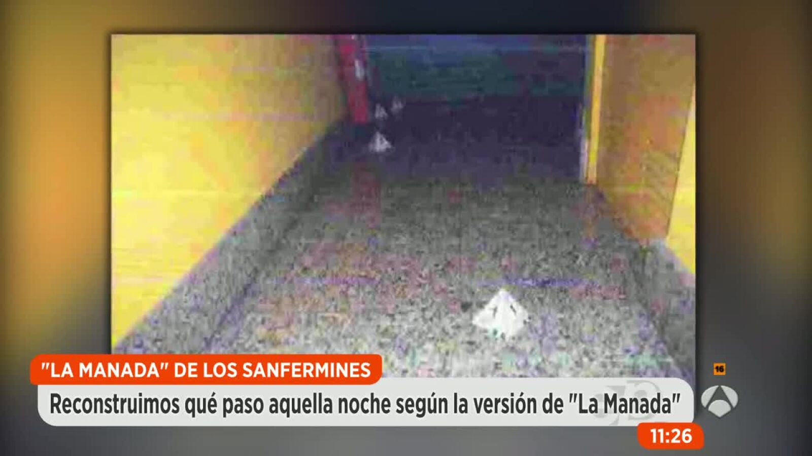 Seis manchas de semen, marcas en los vasos de cerveza y huellas en la pared, el rastro de 'la manada' en el portal de los presuntos abusos
