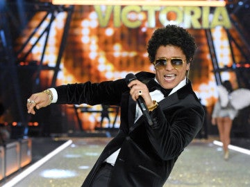 Bruno Mars en el desfile de Victoria's Secret 2016 Bruno Mars en el desfile de Victoria's Secret 2016