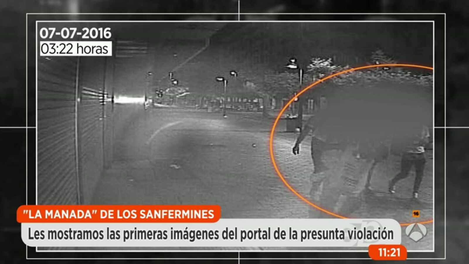Recorremos el trayecto que realizó la joven que denunció la violación múltiple en San Fermín hasta el portal donde se habrían producido los abusos