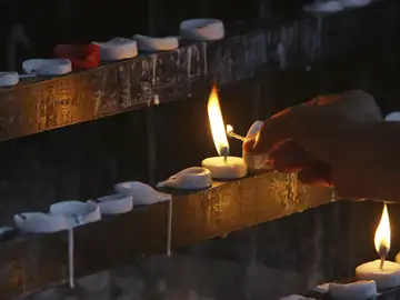 El Supremo chino declara inocente a un hombre ejecutado hace 21 años Amnistía Internacional (AI) denunció este último año que la tortura sigue formando parte de la rutina policial en China, un país con un altísimo porcentaje de condenas y la nación con más ejecuciones del mundo, según grupos en defensa de los derechos humanos El Supremo chino declara inocente a un hombre ejecutado hace 21 años Amnistía Internacional (AI) denunció este último año que la tortura sigue formando parte de la rutina policial en China, un país con un altísimo porcentaje de condenas y la nación con más ejecuciones del mundo, según grupos en defensa de los derechos humanos