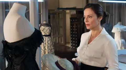 Doña Blanca no tolera despistes, no perdona errores Doña Blanca no tolera despistes, no perdona errores