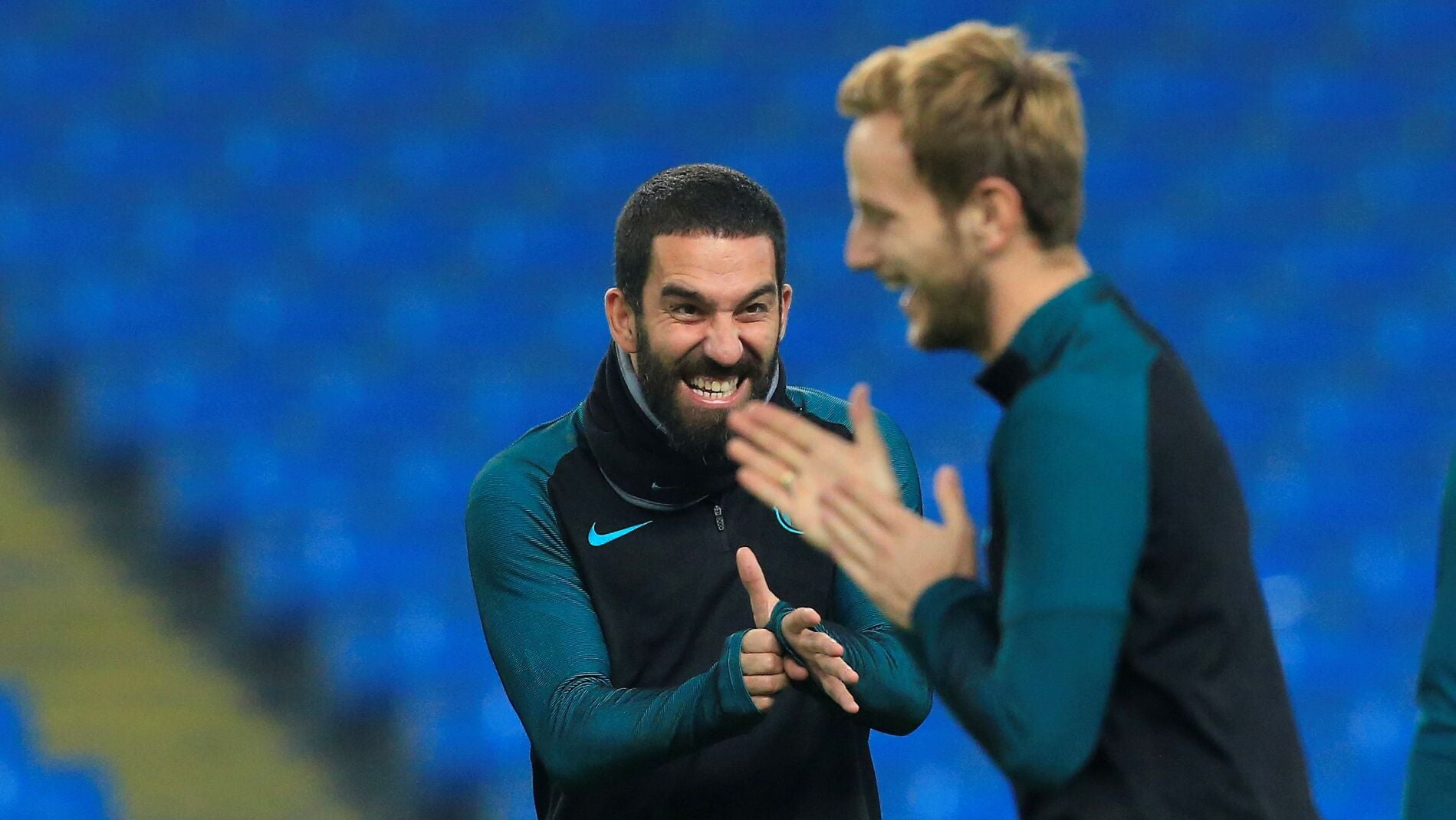 Espero, pues, poder ser el primer turco en marcar en un Cl&aacute;sico