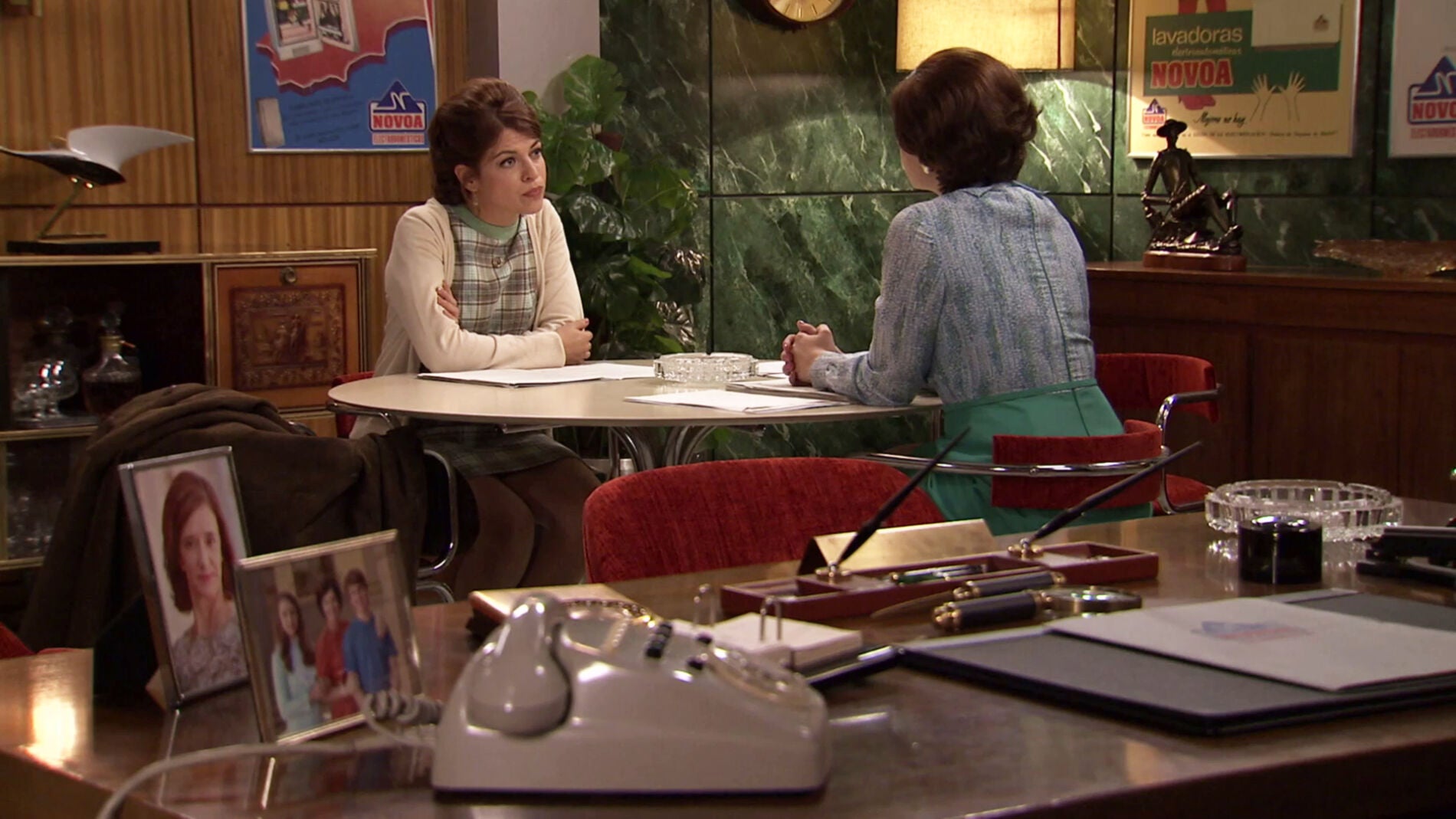 Marta no quiere que Nuria lleve el caso