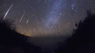 Imagen obtenida a lo largo de una noche de Gemínidas en 2012. Imagen obtenida a lo largo de una noche de Gemínidas en 2012.