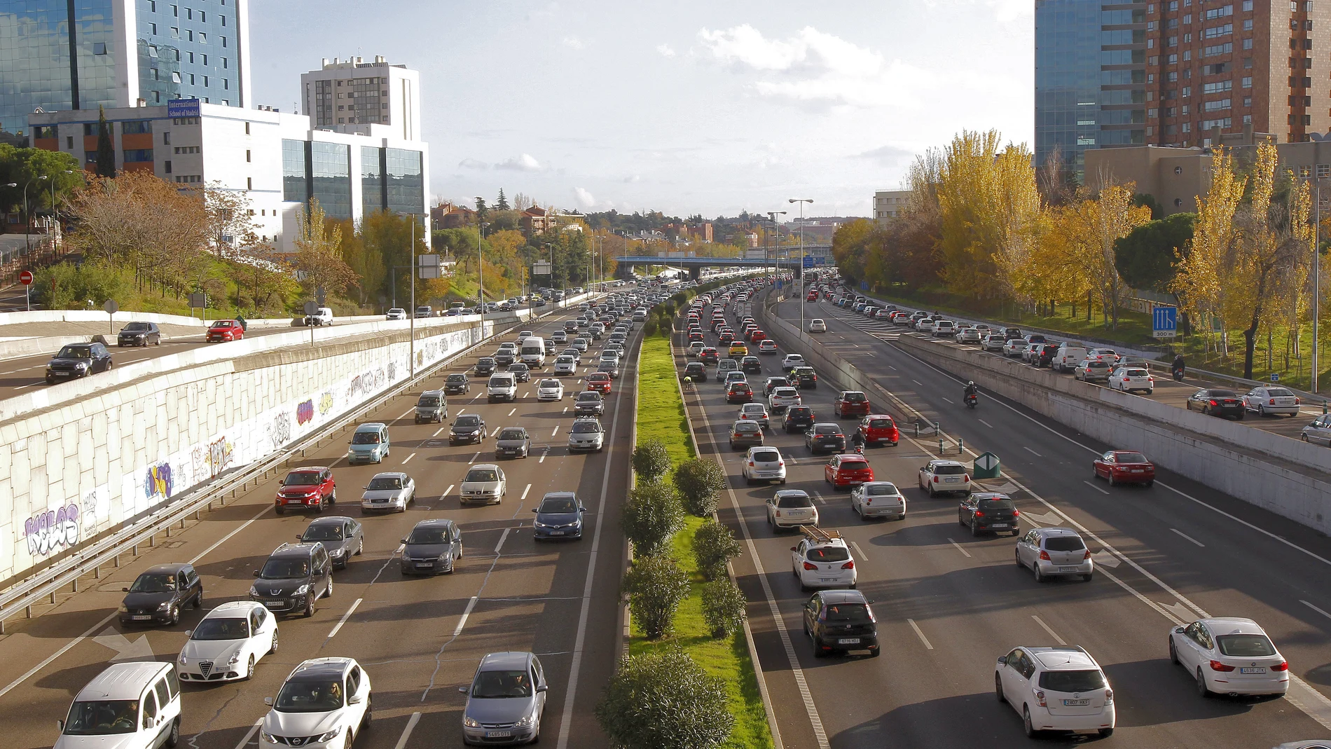 Tráfico en la M-30 de Madrid Tráfico en la M-30 de Madrid