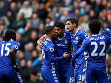 Diego Costa y Hazard celebran un gol en el Etihad Diego Costa y Hazard celebran un gol en el Etihad