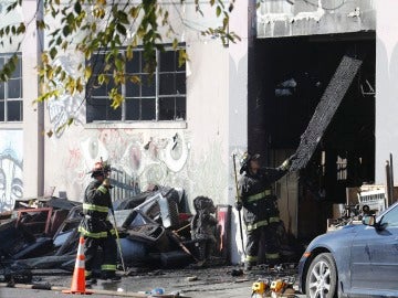 Labores de rescate tras el incendio de California