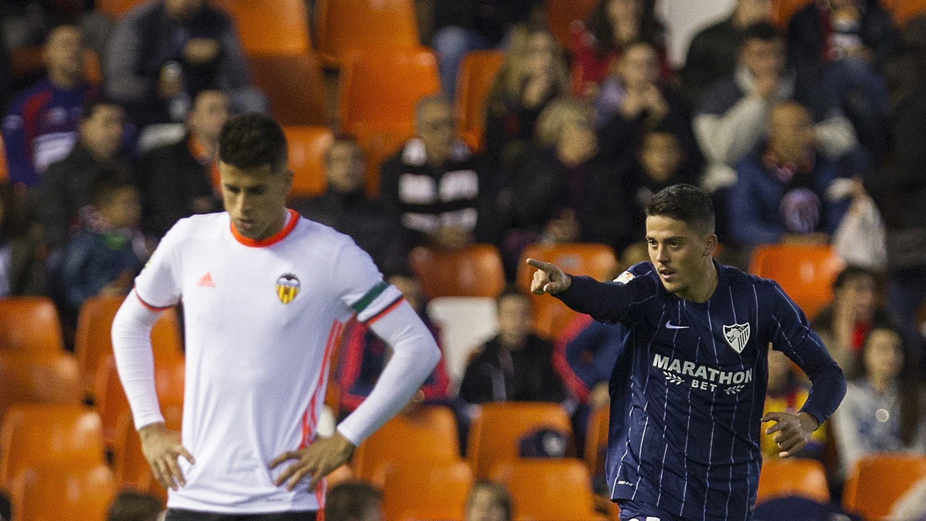 Fornals celebra el primero de sus dos goles en Mestalla Fornals celebra el primero de sus dos goles en Mestalla