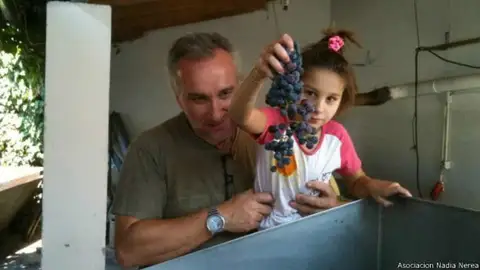 Nadia nerea y su padre Nadia nerea y su padre