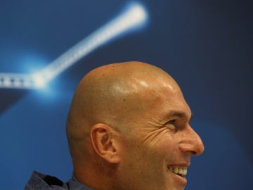 Zinedine Zidane, durante la rueda de prensa