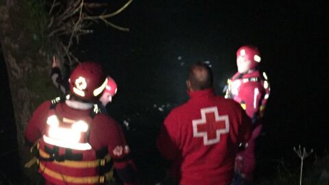 Operarios de Cruz Roja 