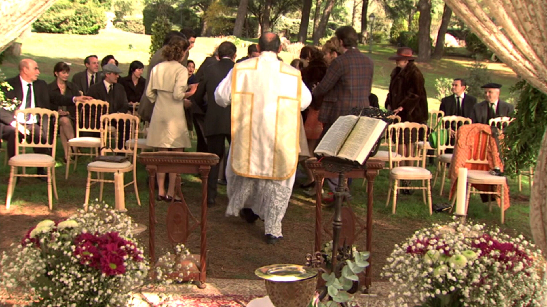 &iquest;Qu&eacute; pasar&aacute; durante la boda de Benigna y Benito?