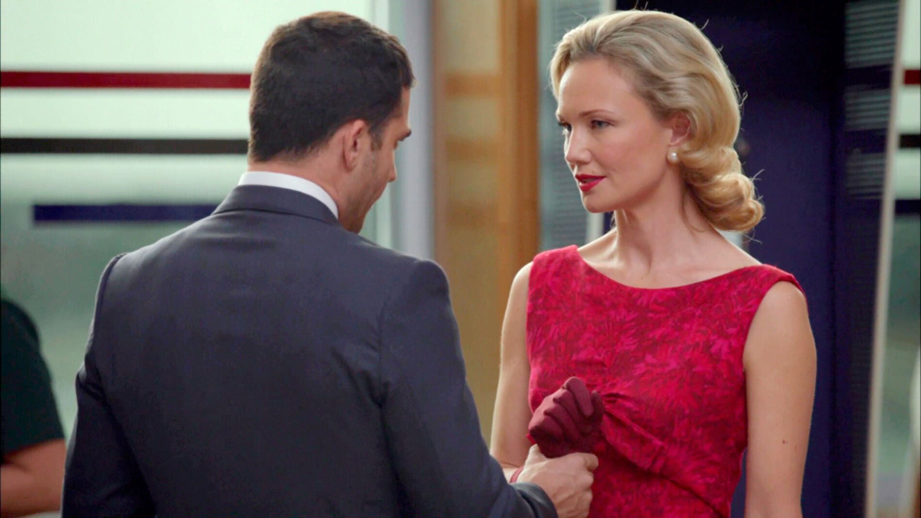 La 'exclusiva' relaci&oacute;n de Alberto con las clientas de su atelier