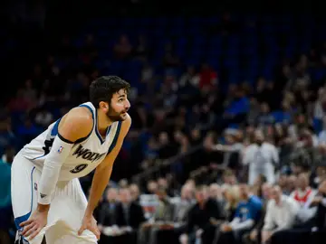 Ricky Rubio, durante un partido con Minnesota Timberwolves Ricky Rubio, durante un partido con Minnesota Timberwolves