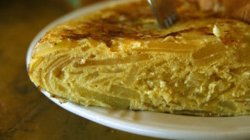 Esta tortilla de patatas es completamente normal