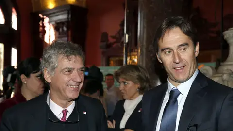 Julen Lopetegui, seleccionador nacional, junto a Villar Julen Lopetegui, seleccionador nacional, junto a Villar
