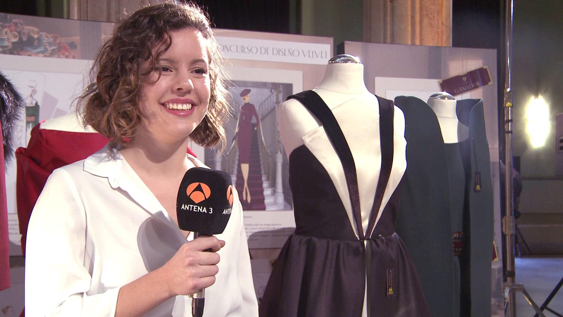 Los ganadores del concurso de dise&ntilde;os disfrutan de El Evento del A&ntilde;o