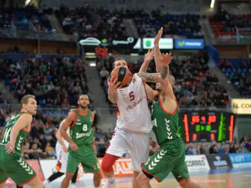 Instantes del partido entre el Unics Kazan y el Baskonia Instantes del partido entre el Unics Kazan y el Baskonia
