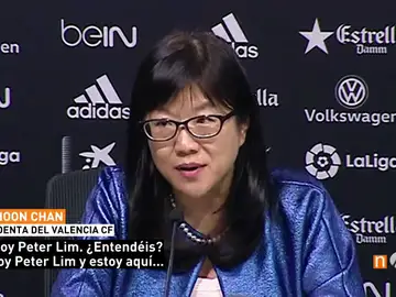 Frame 25.303698 de: Layhoon: "Yo soy Peter Lim y estoy aquí" Frame 25.303698 de: Layhoon: "Yo soy Peter Lim y estoy aquí"