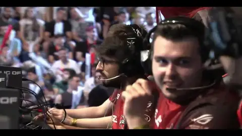 Frame 16.405206 de: Los ases de League of Legends Frame 16.405206 de: Los ases de League of Legends