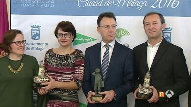 Matías Prats recoge en Málaga un premio por toda su trayectoria profesional