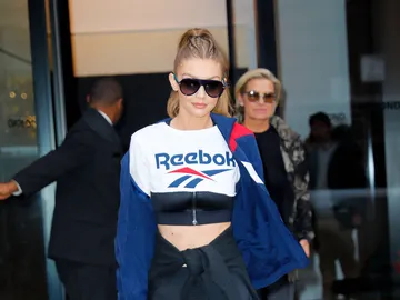 Gigi Hadid con un look deportivo Gigi Hadid con un look deportivo
