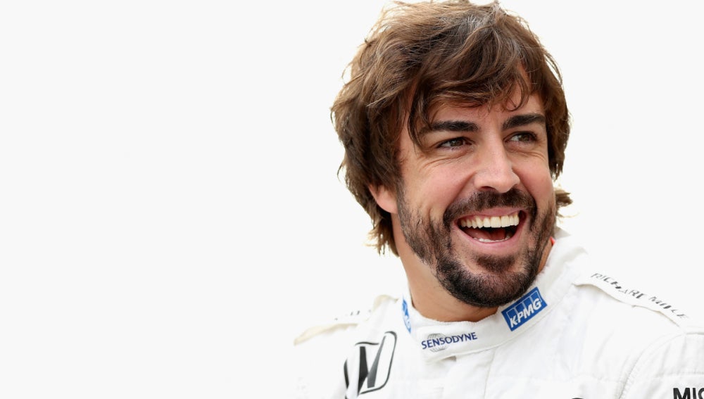 Alonso, sonriente