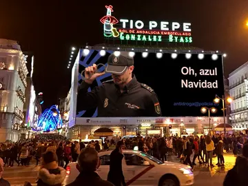 Cartel de 'Narcos' adaptado por la Policía Cartel de 'Narcos' adaptado por la Policía