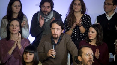 Pablo Iglesias lanza su fuerte campaña para Vistalegre II arropado por más de 50 cargos
