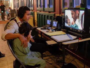 Miguel Ángel Silvestre, un orgulloso padre que se deshace en halagos hacia su hijo en la ficción Miguel Ángel Silvestre, un orgulloso padre que se deshace en halagos hacia su hijo en la ficción