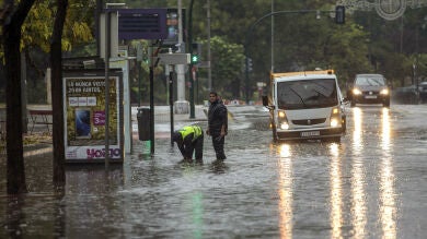 Murcia activa el nivel 2 por inundaciones y solicita la ayuda de la Unidad Militar de Emergencias