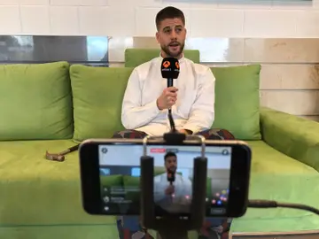 Luis Fernández deja un mensaje muy especial a sus compañeros Federico Aguado y Patrick Criado Luis Fernández deja un mensaje muy especial a sus compañeros Federico Aguado y Patrick Criado