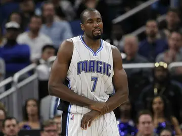 Ibaka, en un partido con los Magic Ibaka, en un partido con los Magic