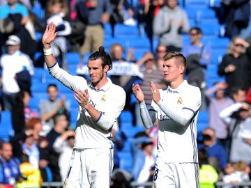 Bale, junto a Toni Kroos