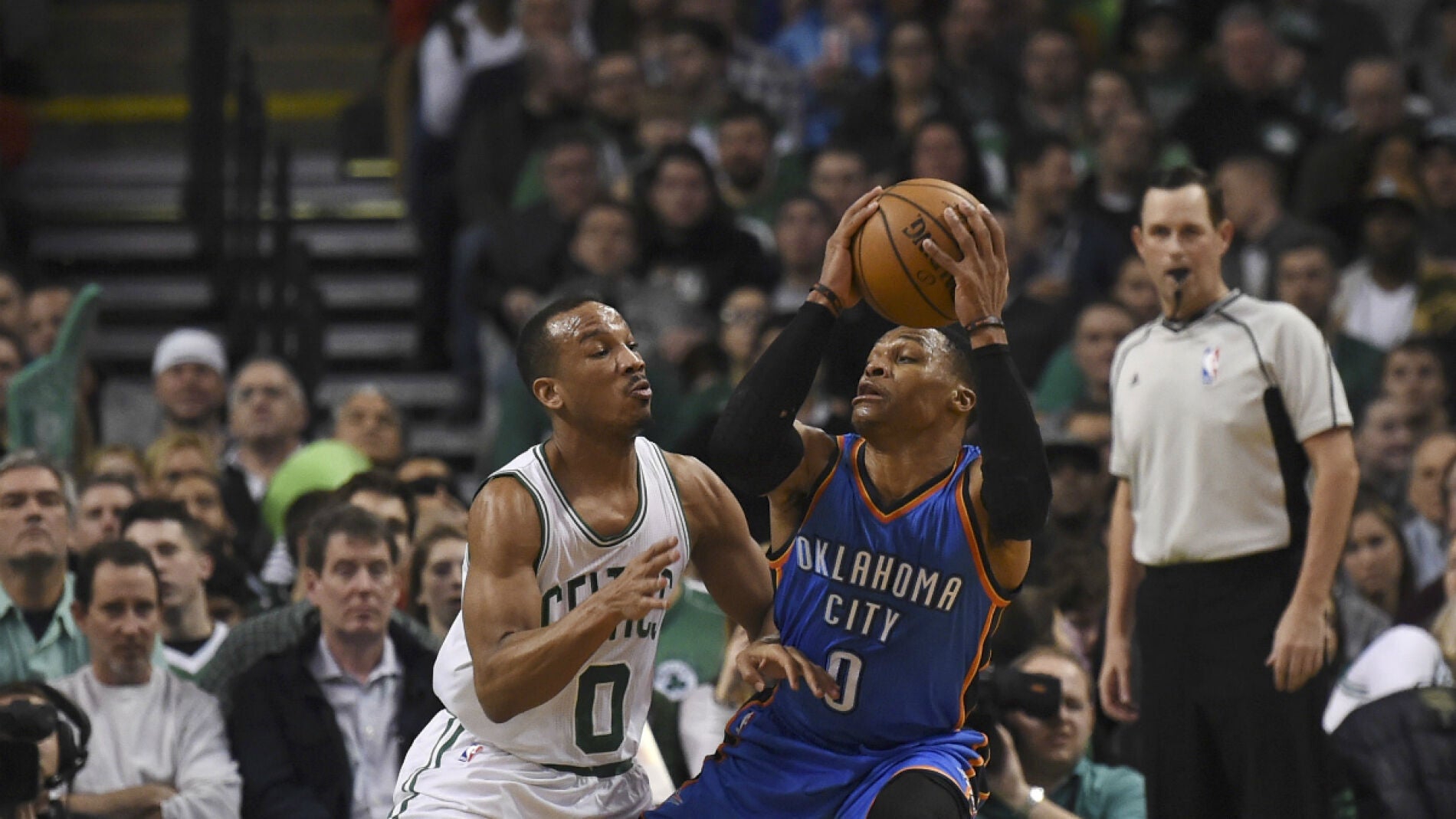 Westbrook, ante Bradley