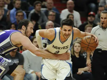 Ricky Rubio, ante Koufos Ricky Rubio, ante Koufos
