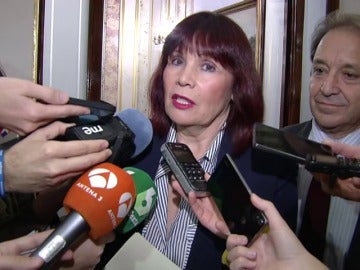 Frame 0.0 de: Micaela Navarro cree que la reunión de los afines a Pedro Sánchez "no ayuda" al PSOE