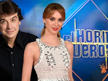 La 'chica Velvet', Marta Hazas y Javier Veiga en 'El Hormiguero 3.0' La 'chica Velvet', Marta Hazas y Javier Veiga en 'El Hormiguero 3.0'