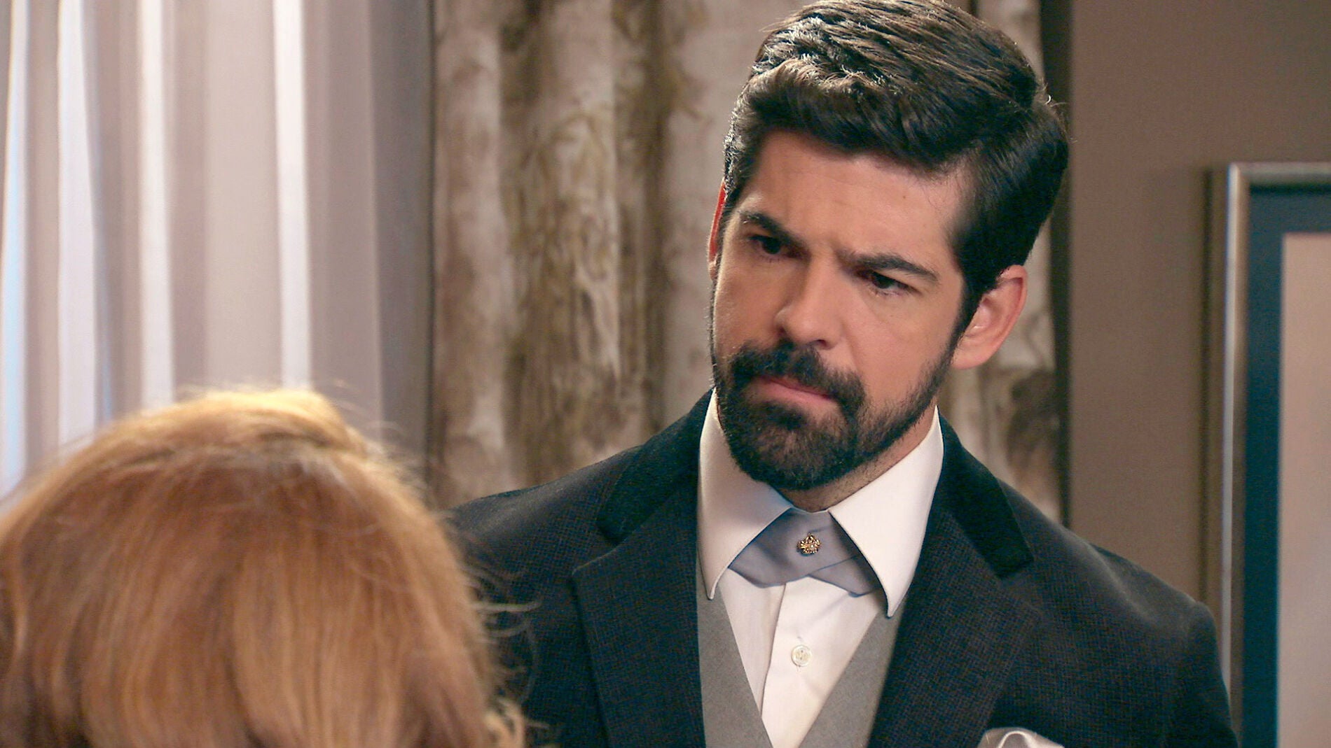 Alonso desahoga su rabia con su madre tras descubrir la infidelidad de Marta