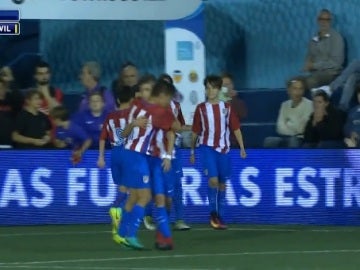 Alejandro Garncacho celebra su gol ante el Villarreal