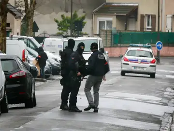 Imagen de archivo de agentes de Policía en Francia Imagen de archivo de agentes de Policía en Francia