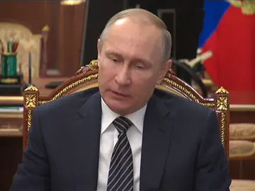 Frame 27.221655 de: El Gobierno sirio anuncia un alto el fuego en todo el país a partir de medianoche Frame 27.221655 de: El Gobierno sirio anuncia un alto el fuego en todo el país a partir de medianoche