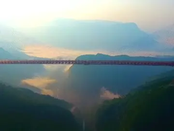 Frame 0.0 de: No apto para personas con vértigo... así es el puente más alto del mundo Frame 0.0 de: No apto para personas con vértigo... así es el puente más alto del mundo