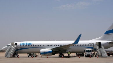 Aterriza de emergencia un avión que ha despegado de Las Palmas por una amenaza de bomba