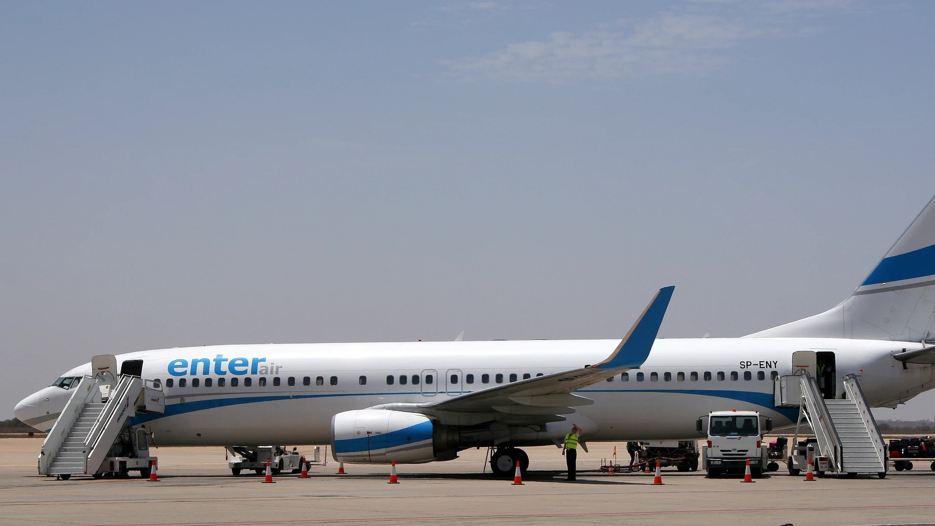 Avión de la aerolínea polaca Enter Air Avión de la aerolínea polaca Enter Air