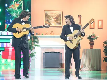 Canco Rodríguez y David Guapo traen el espíritu navideño a ‘Tu cara me suena’ con los mejores villancicos de Los Amaya Canco Rodríguez y David Guapo traen el espíritu navideño a ‘Tu cara me suena’ con los mejores villancicos de Los Amaya