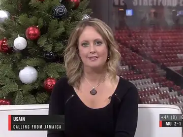 La presentadora del programa del United, cariacontecida por la llamada de Bolt La presentadora del programa del United, cariacontecida por la llamada de Bolt
