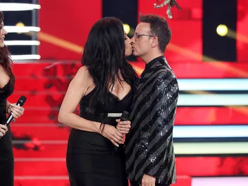 Toñi Salazar prueba la ‘Muérdago Cam’ de Àngel Llàcer Toñi Salazar prueba la ‘Muérdago Cam’ de Àngel Llàcer