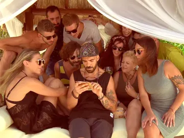 Marie prepara una sorpresa especial “para mis dos maridos” Marie prepara una sorpresa especial “para mis dos maridos”